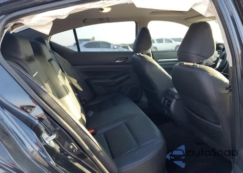 2019 Nissan Altima Platinum z USA, uszkodzony, nr VIN 1N4BL4FV5KC178228